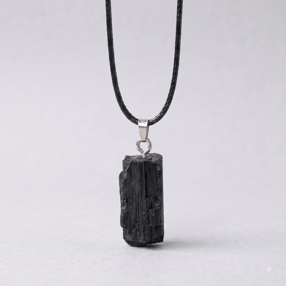 Pendentif en Tourmaline Noire - Force & Ancrage