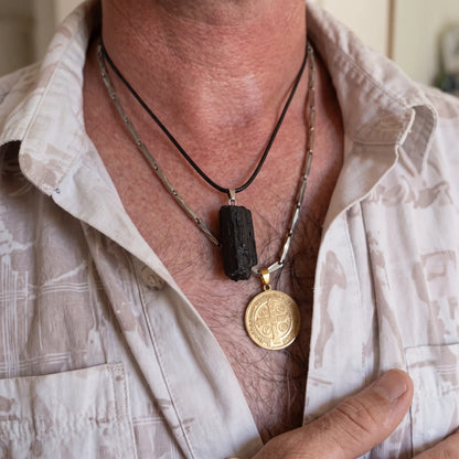 Pendentif en Tourmaline Noire - Force & Ancrage